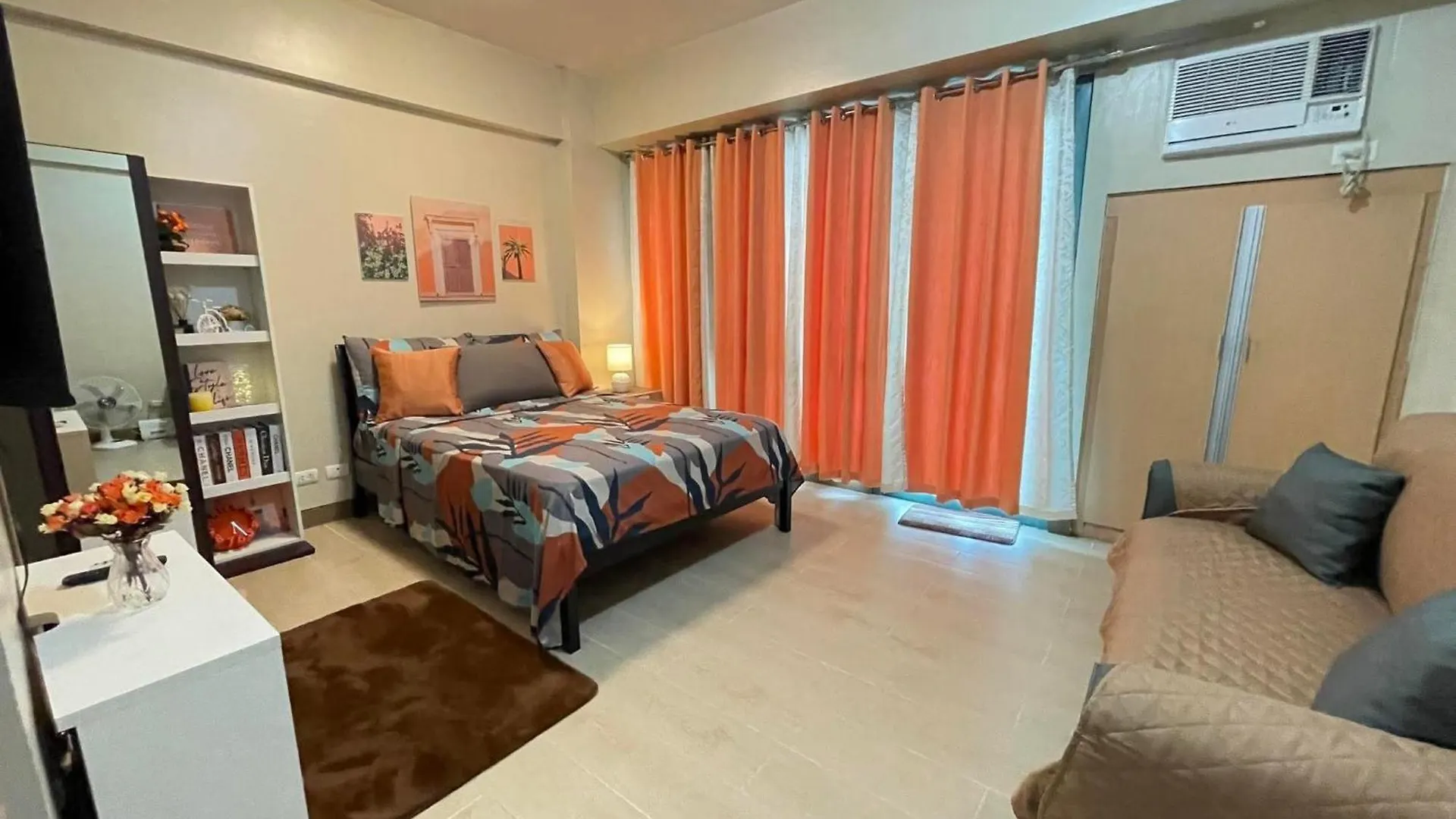 Naia T3 Two Palmtree Villas 3-5Mins Away From Resorts World Casino Manila Philippines