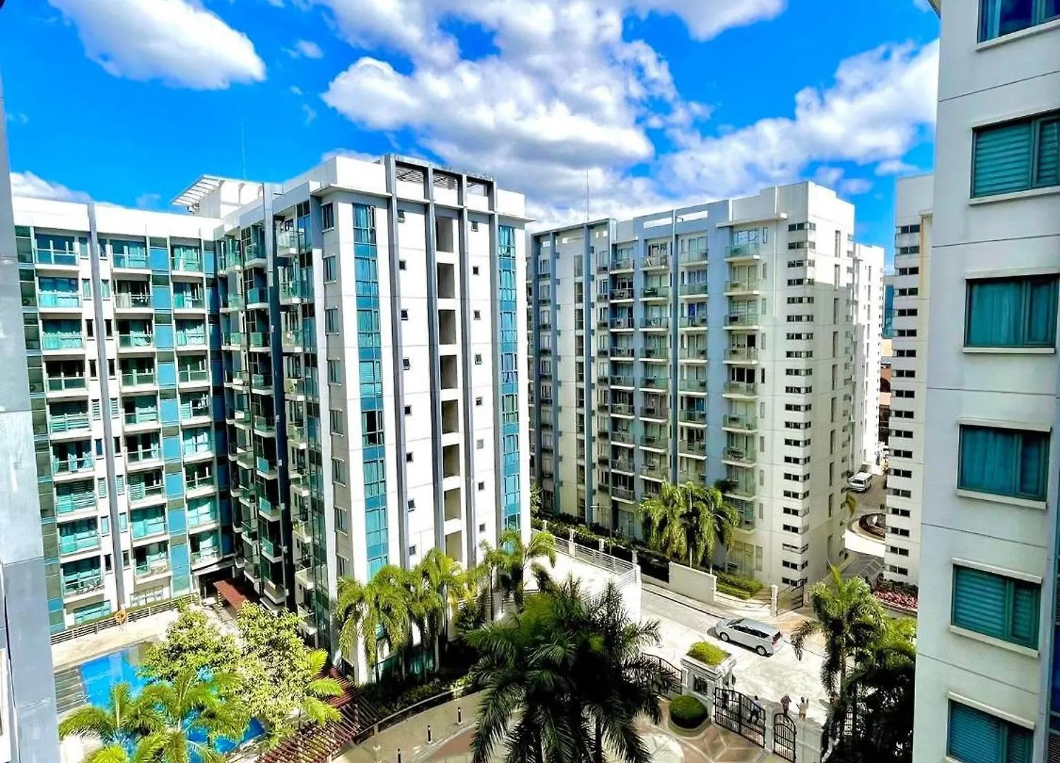 Naia T3 Two Palmtree Villas 3-5Mins Away From Resorts World Casino Manila Apartment